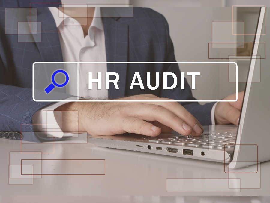 HR Outsourcing - HR Audit with HR SWOT Analysis